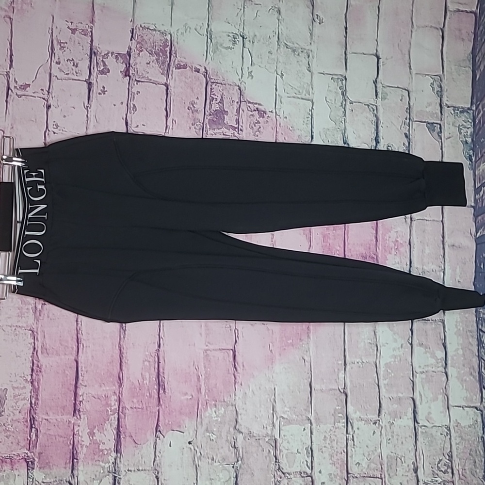 LOUNGE BRANDED WAIST AND ANKLE THICK KNIT BLACK JOGGER SWEATPANTS SMALL